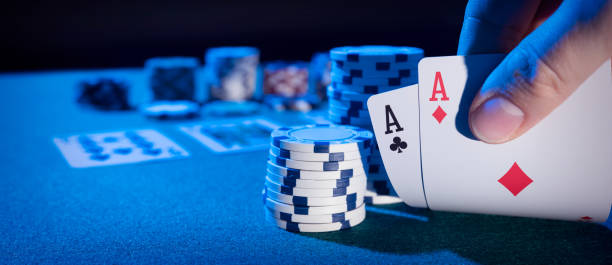 How to Study and Practice Types of Poker Hands for Professional Play